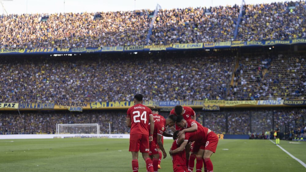 El esquema presentado por Falcioni en La Boca fue mirado de reojo, pero Independiente fue al frente con sus armas y pudo hasta haberse llevado un triunfo.
